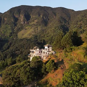 Shanthi Uyana *** Kandy